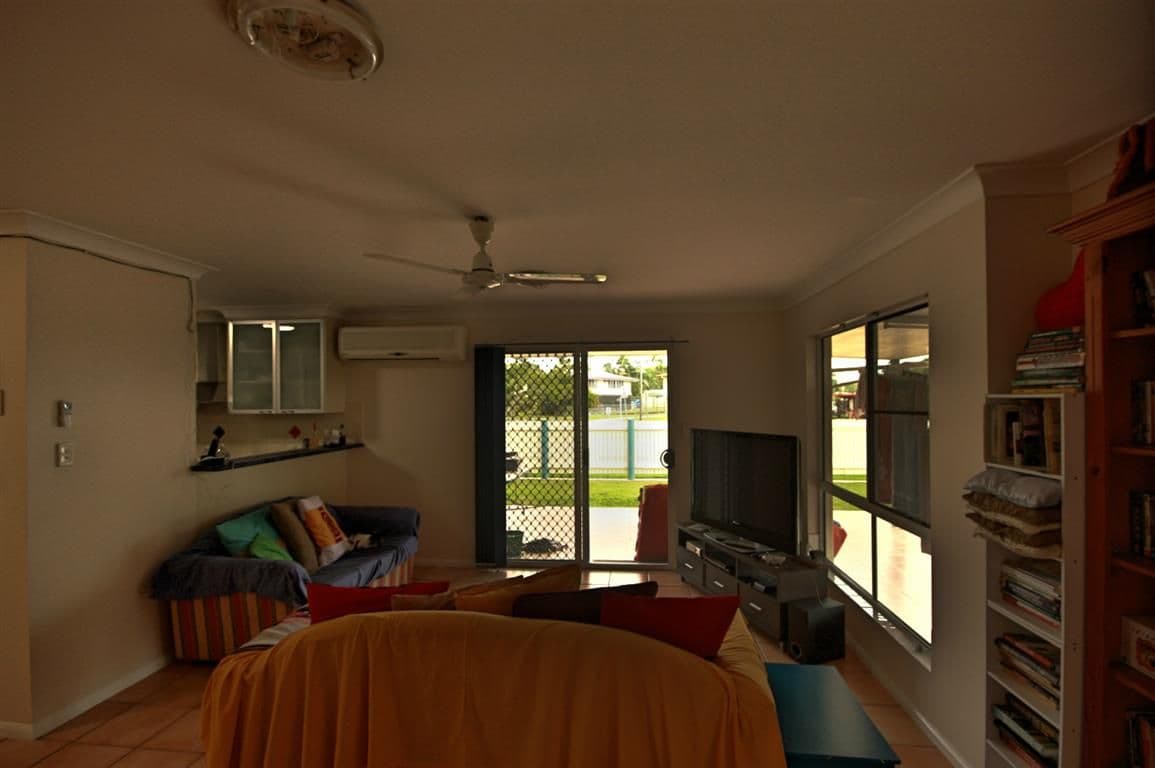 2 Hans Christian Street, SARINA QLD 4737, Sarina - Thumbnail 8