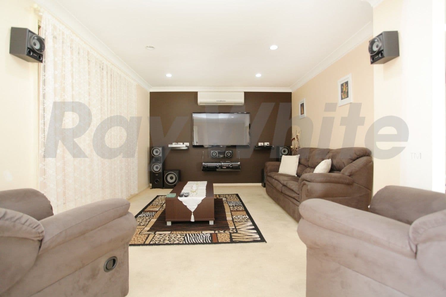 1A Woodlands Drive, GLENMORE PARK NSW 2745, Glenmore Park - Thumbnail 2