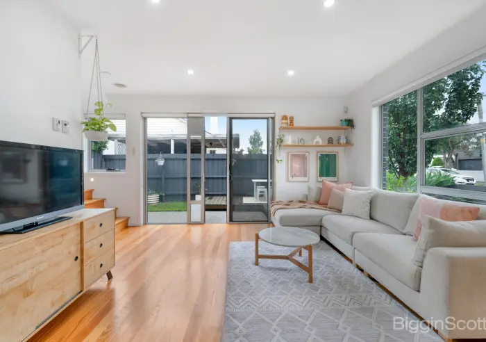 1/3 Edmund Street, Maidstone, VIC, Maidstone - Thumbnail 5