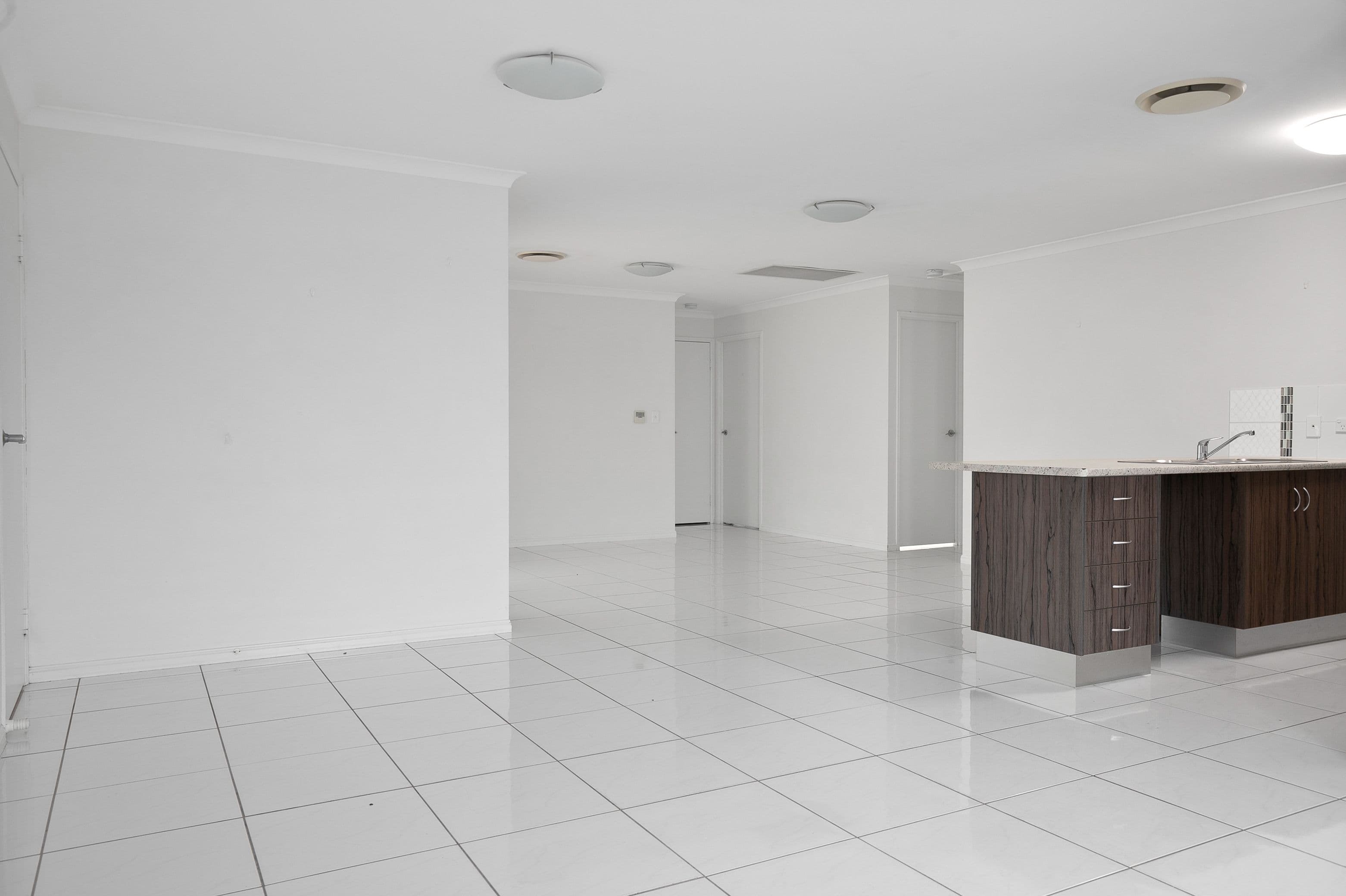 24 Scenic Drive, Emerald QLD 4720, Emerald - Thumbnail 8