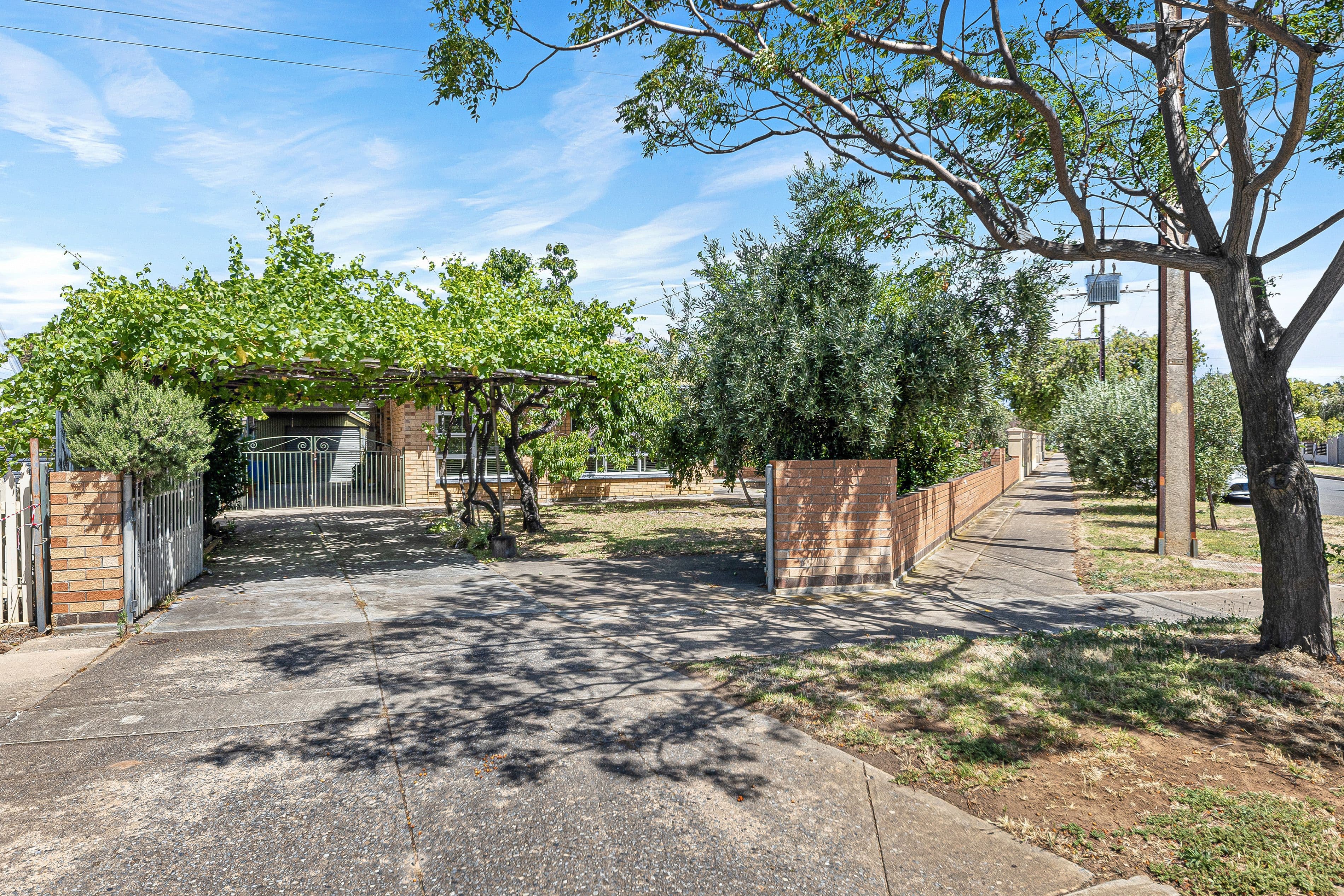 15 Hotchkiss Crescent, Croydon Park SA 5008, Croydon Park - Thumbnail 2