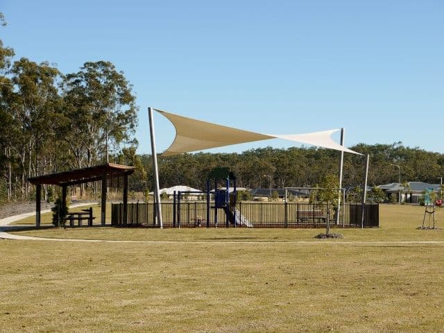 7 Parkway Crescent, KIRKWOOD QLD 4680, Kirkwood - Thumbnail 3