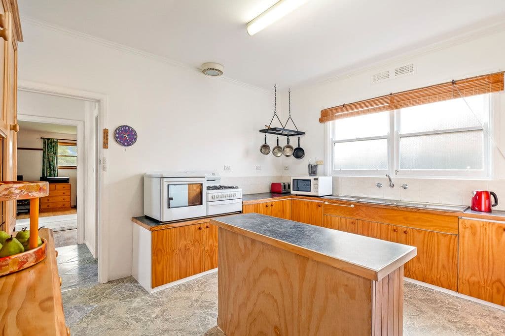 5 Leigh Street, Huntingdale VIC 3166, Huntingdale - Thumbnail 4