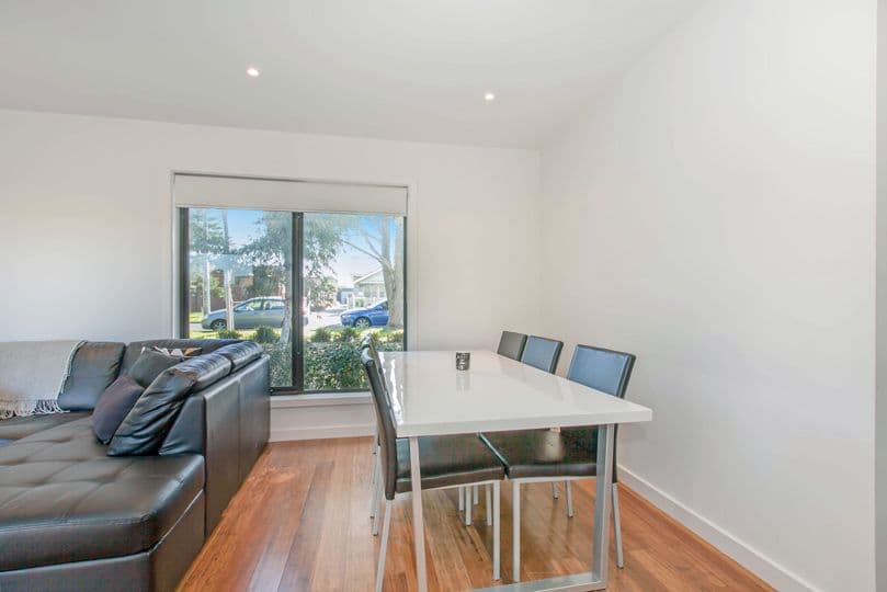 147 Purinuan Road, Reservoir VIC 3073, Reservoir - Thumbnail 3