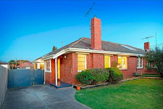 4 Armstrong Street, RESERVOIR VIC 3073, Reservoir - Image 1