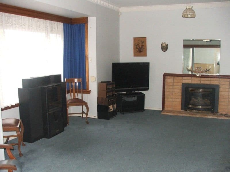 58  HAMBLYNN Road, ELIZABETH DOWNS SA 5113, Elizabeth Downs - Thumbnail 2