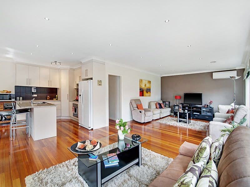 9 Zevos Street, Mernda VIC 3754, Mernda - Thumbnail 4