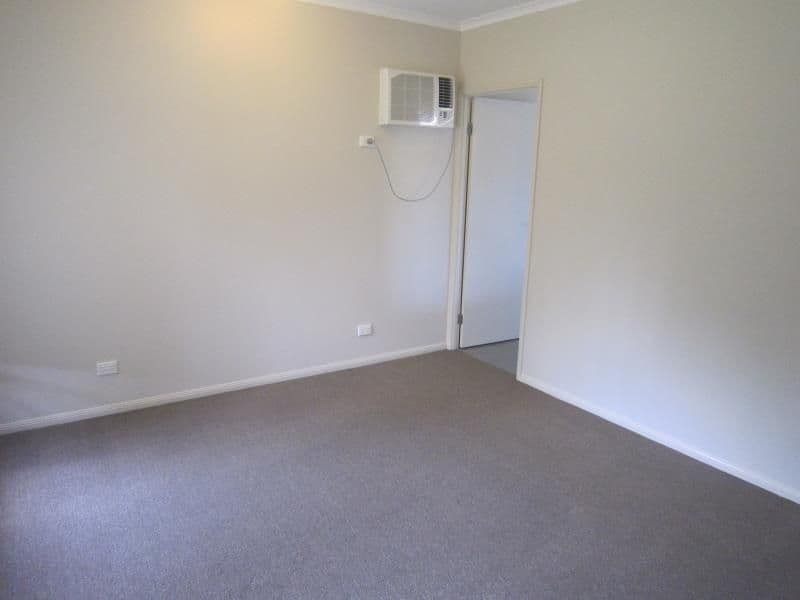 43 Timberlea Drive E, BENTLEY PARK QLD 4869, Bentley Park - Thumbnail 7