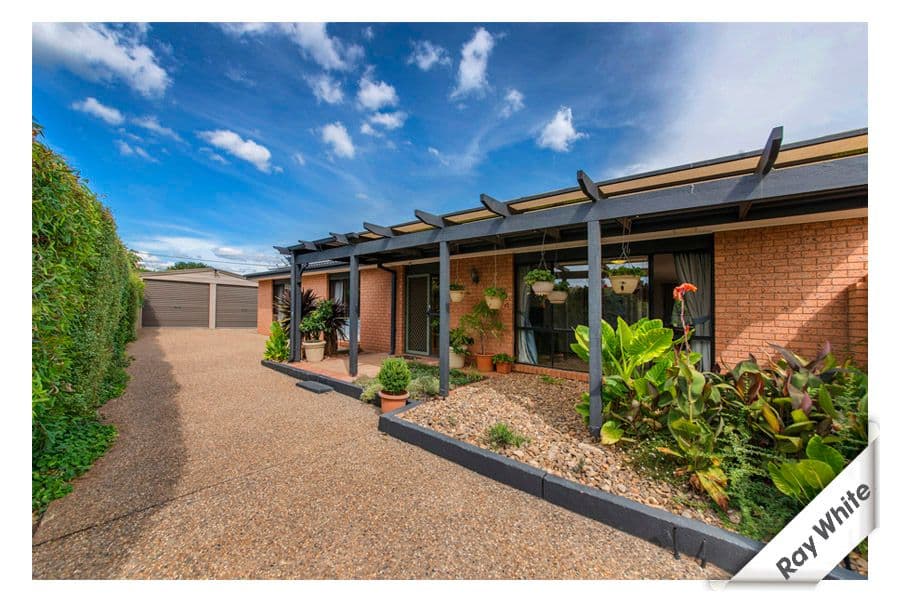 9 Tannabar Place, Isabella Plains ACT 2905, Isabella Plains - Thumbnail 3