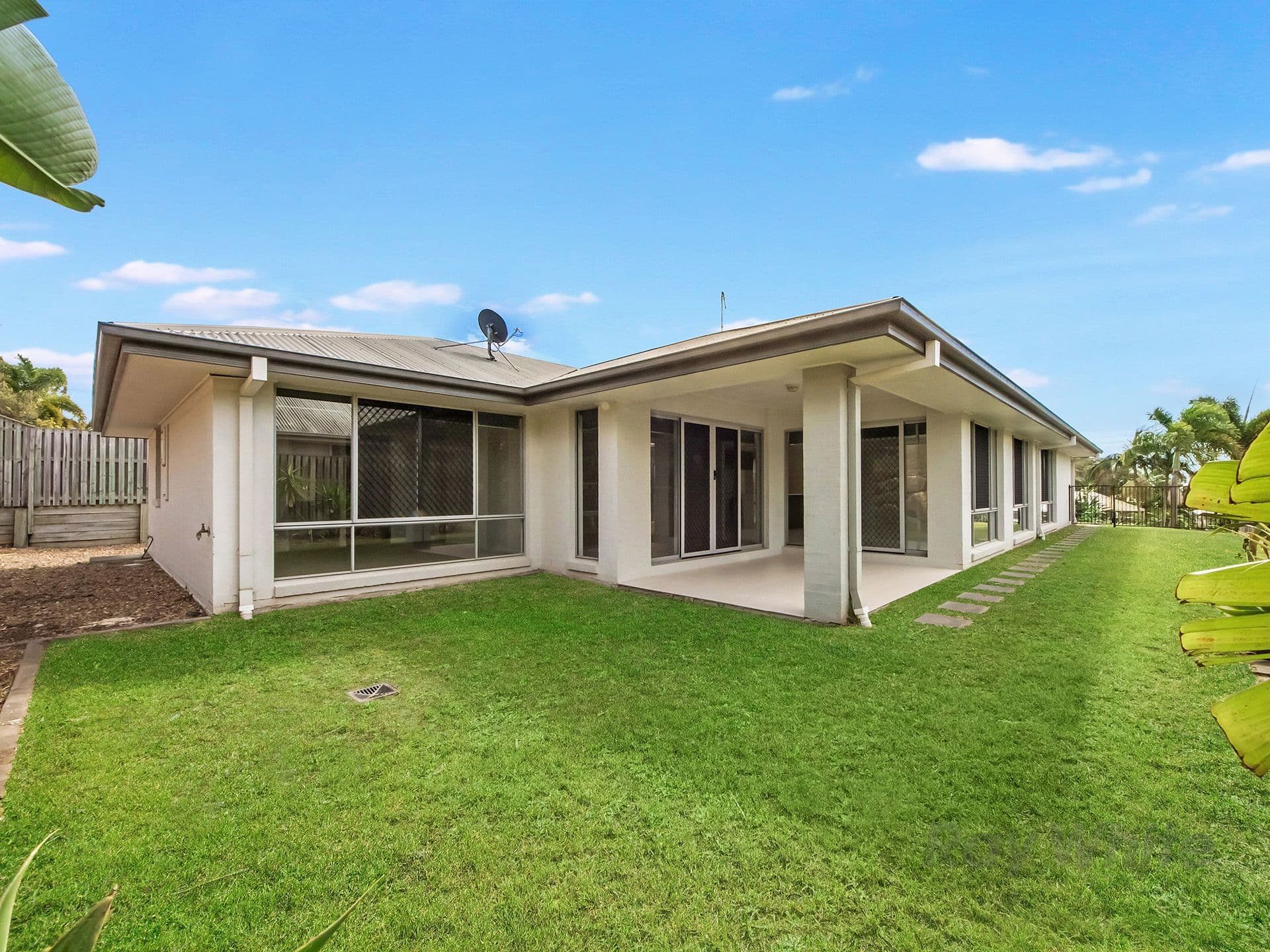 22 Stoney Creek Circuit, Ormeau QLD 4208, Ormeau - Thumbnail 2