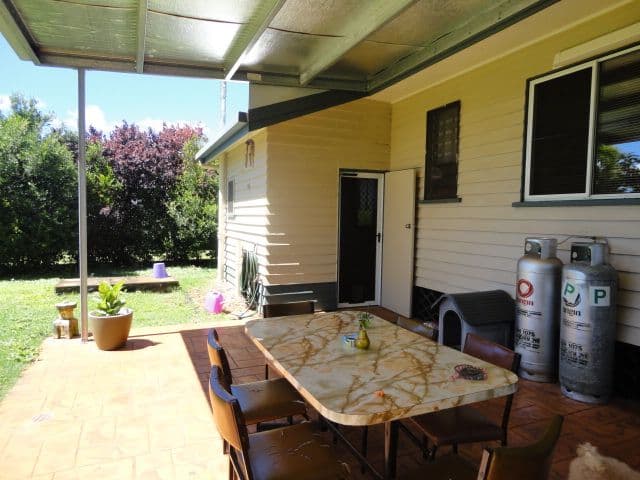 16 Irvine Street, KAIRI QLD 4872, Kairi - Thumbnail 7