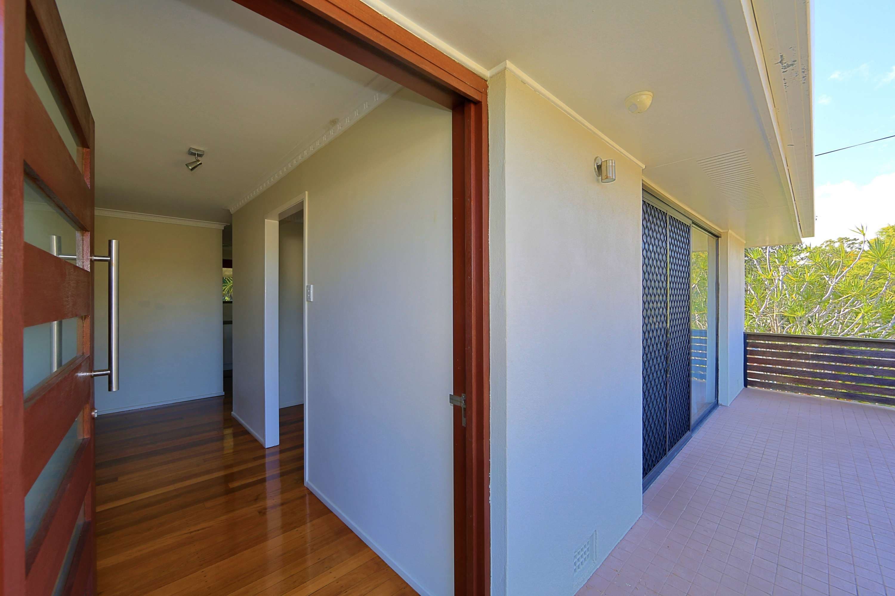 42A McNeilly Street, SVENSSON HEIGHTS QLD 4670, Svensson Heights - Thumbnail 3