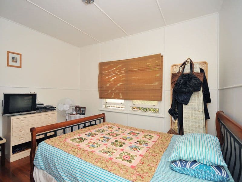 KIRRA QLD 4225, Kirra - Thumbnail 4