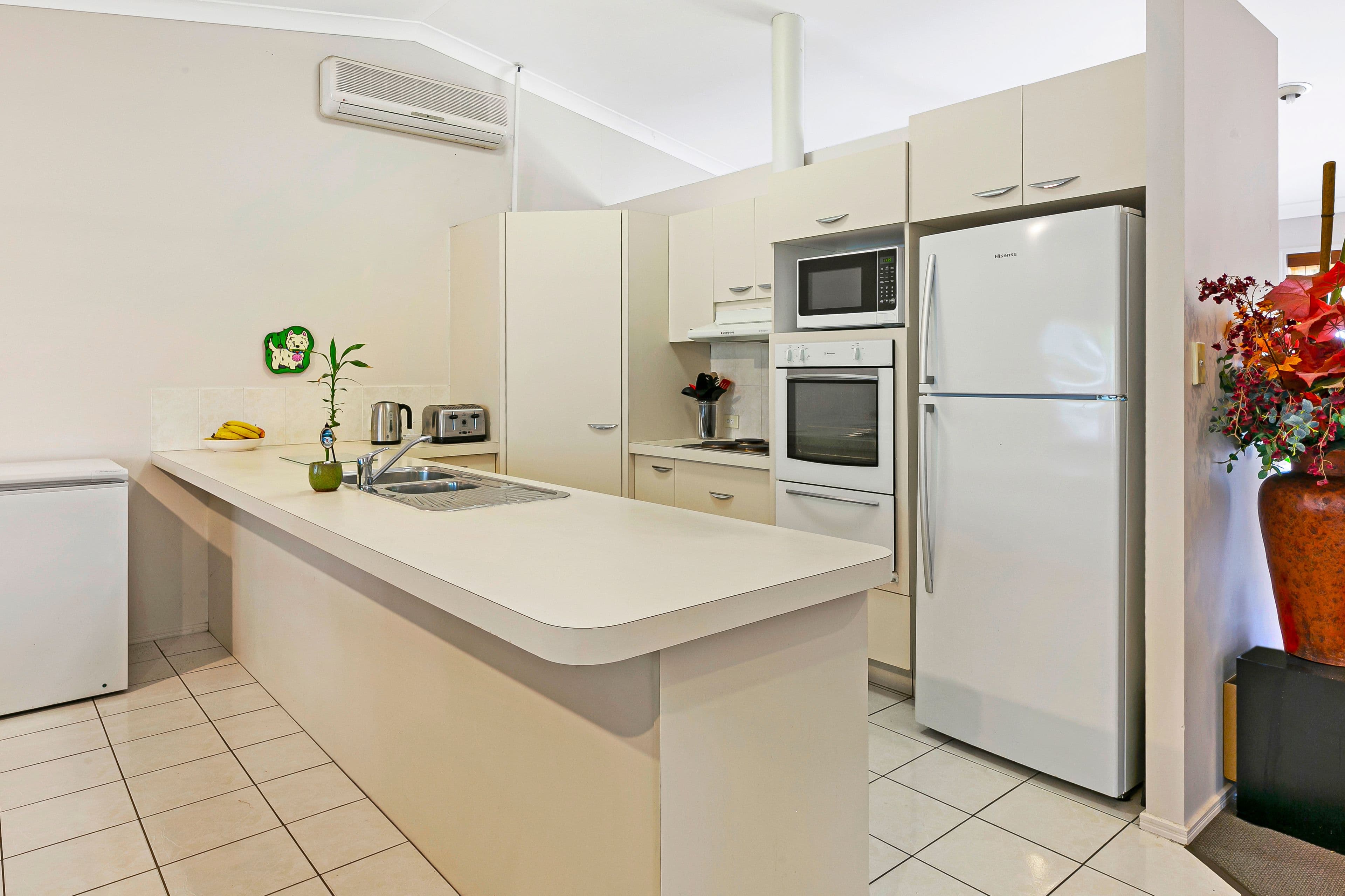 6 Maidstone Place, Robina QLD 4226, Robina - Thumbnail 5
