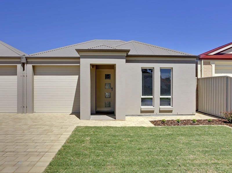 23 HMAS Aust Road, HENLEY BEACH SOUTH SA 5022, Henley Beach South - Thumbnail 2