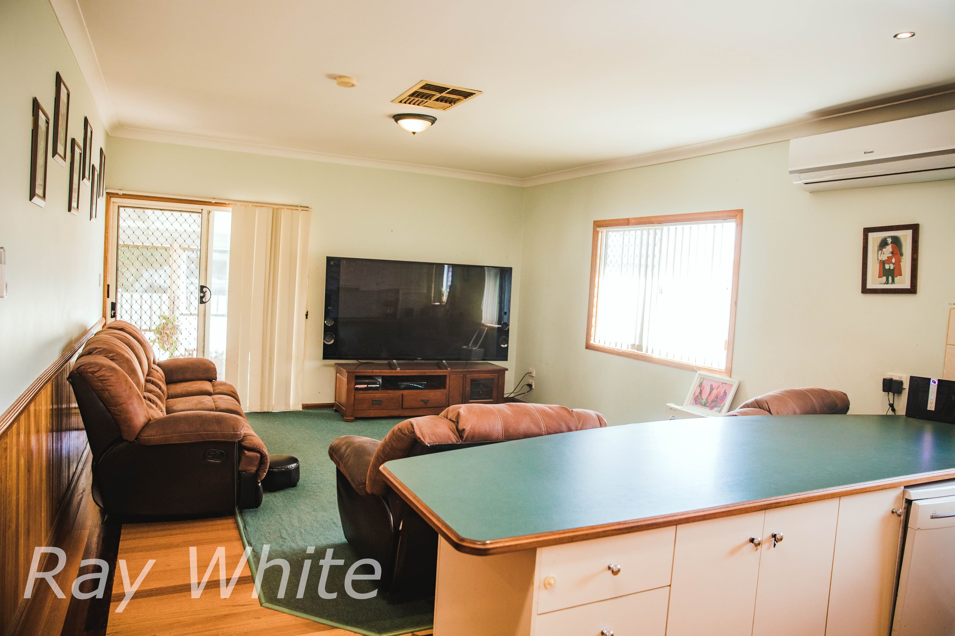 90 Charles Street, Dalby QLD 4405, Dalby - Thumbnail 3