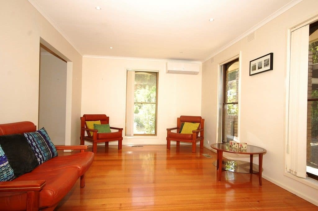 34 Ross Pincott Drive, Mooroolbark VIC 3138, Mooroolbark - Thumbnail 2