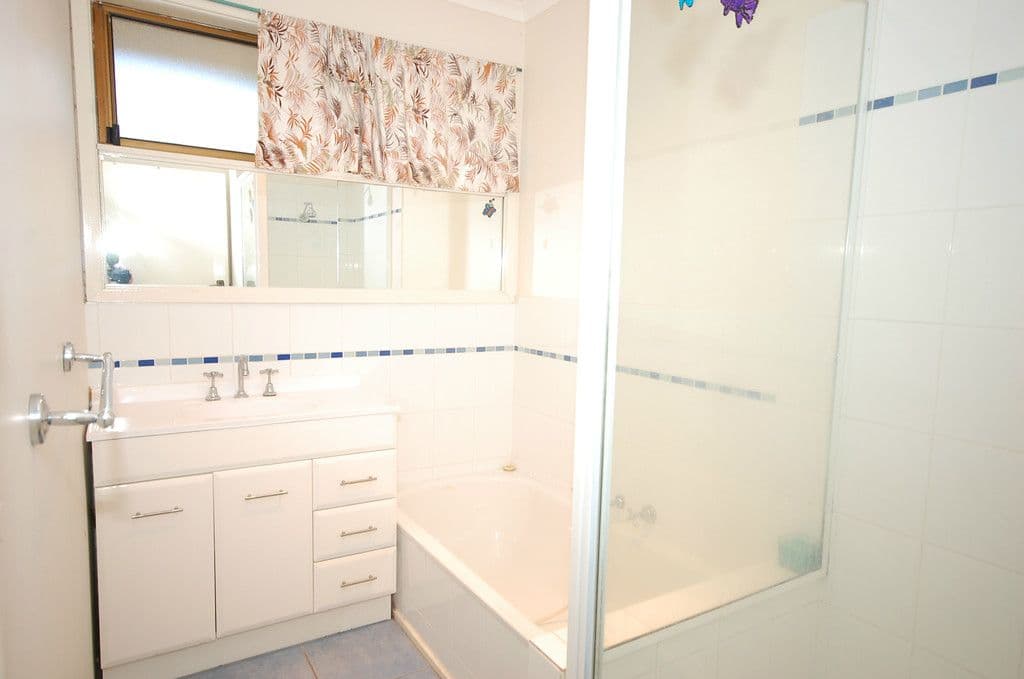34 Ross Pincott Drive, Mooroolbark VIC 3138, Mooroolbark - Thumbnail 6