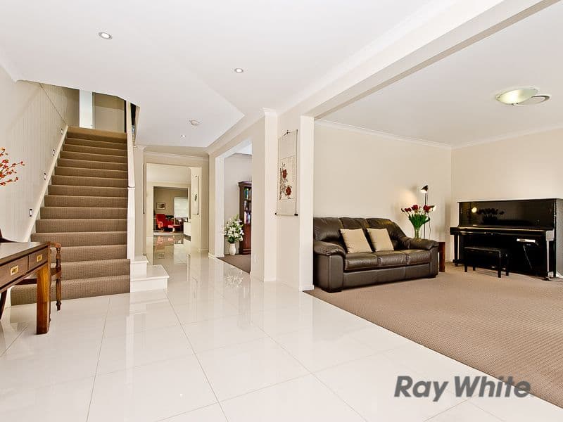 11 Canopus Street, BRIDGEMAN DOWNS QLD 4035, Bridgeman Downs - Thumbnail 4