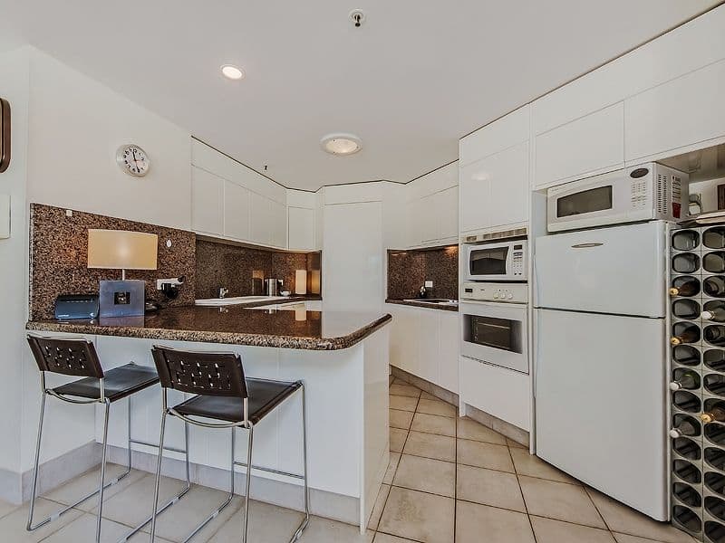 5 'Carmel By The Sea' 177 Old Burleigh Road, BROADBEACH QLD 4218, Broadbeach - Thumbnail 5