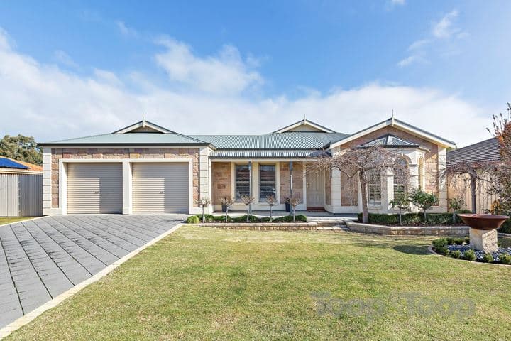 19 Montrose Avenue, Strathalbyn SA 5255, Strathalbyn - Image 1