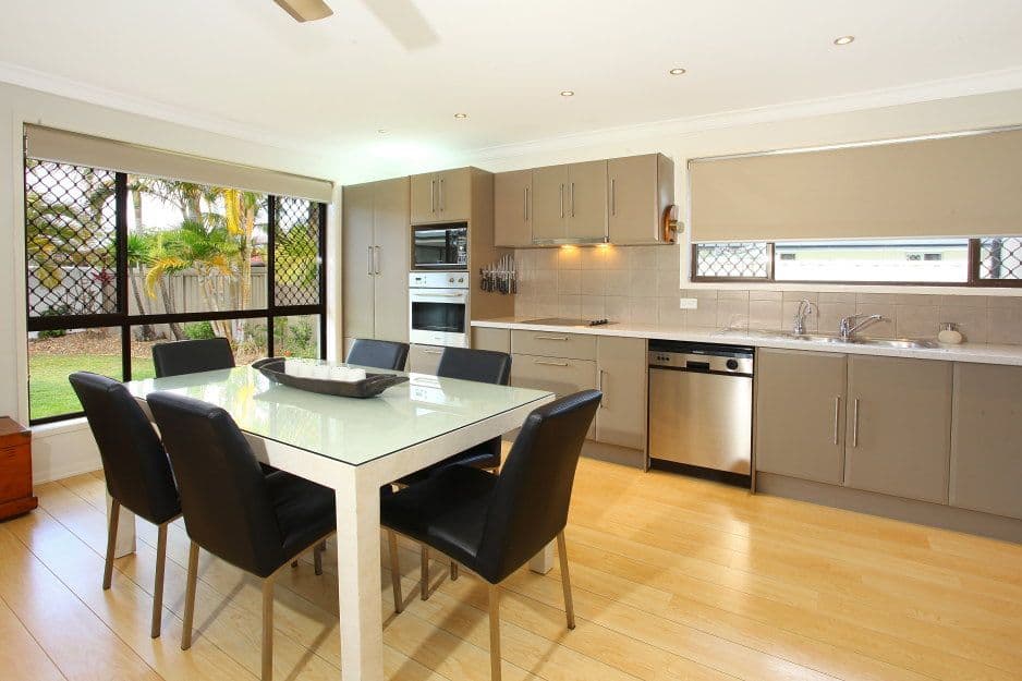 4 Ketch Court, MERMAID WATERS QLD 4218, Mermaid Waters - Thumbnail 5