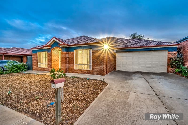 7 Aberdeen Way, Tarneit VIC 3029, Tarneit - Thumbnail 3