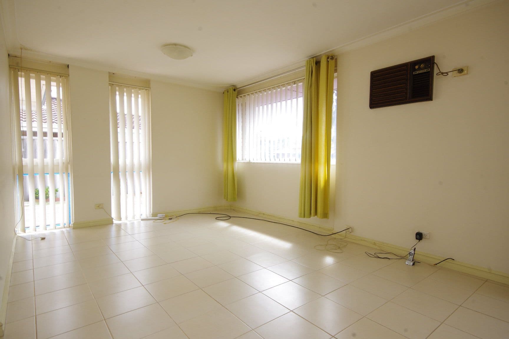 45 Mayflower Crescent, Craigie WA 6025, Craigie - Thumbnail 3