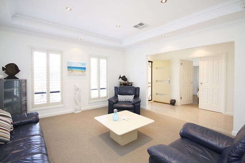 1 William Avenue, HENLEY BEACH SOUTH SA 5022, Henley Beach South - Thumbnail 6