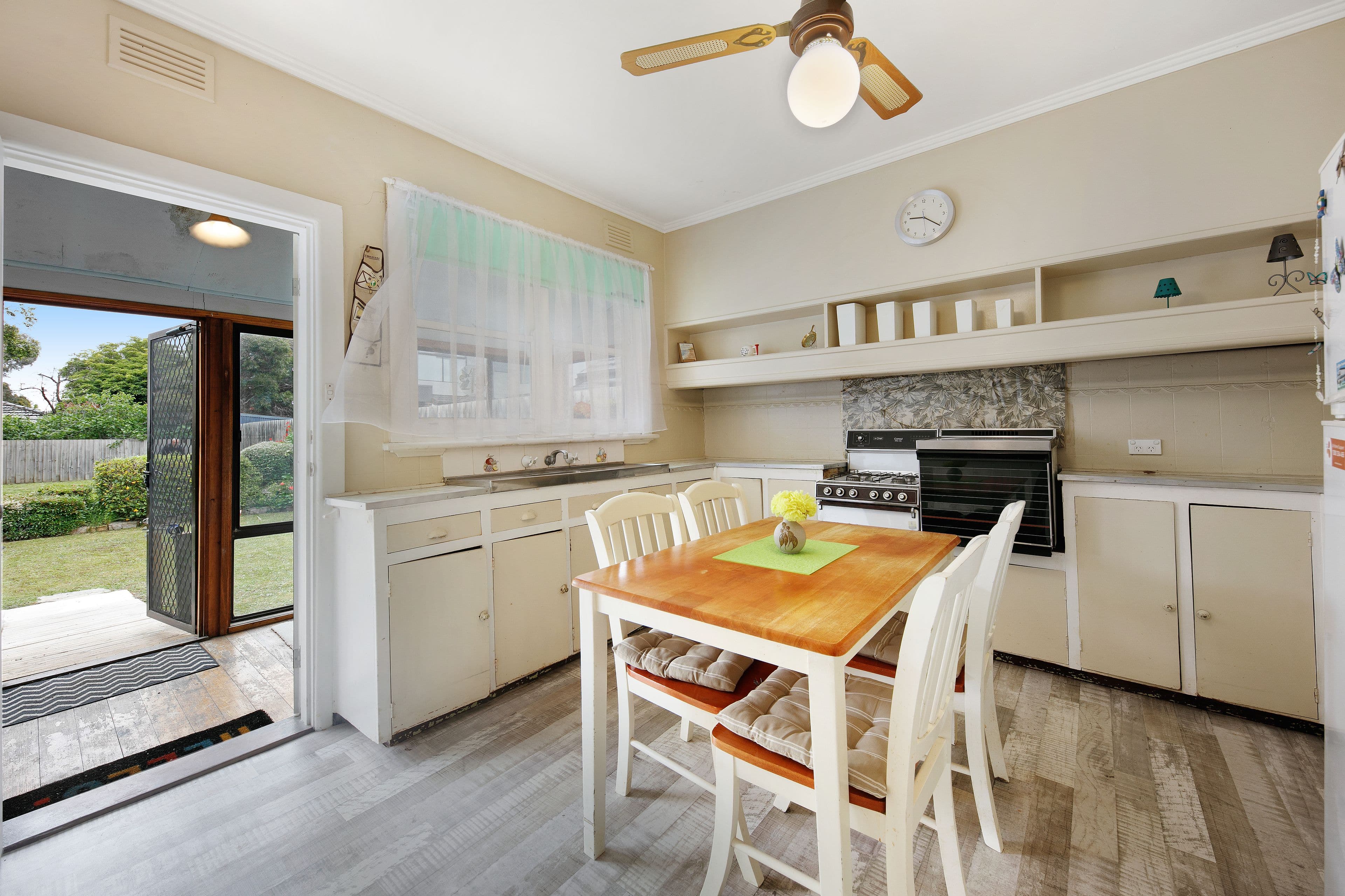76 Orrong Avenue, Reservoir VIC 3073, Reservoir - Thumbnail 5