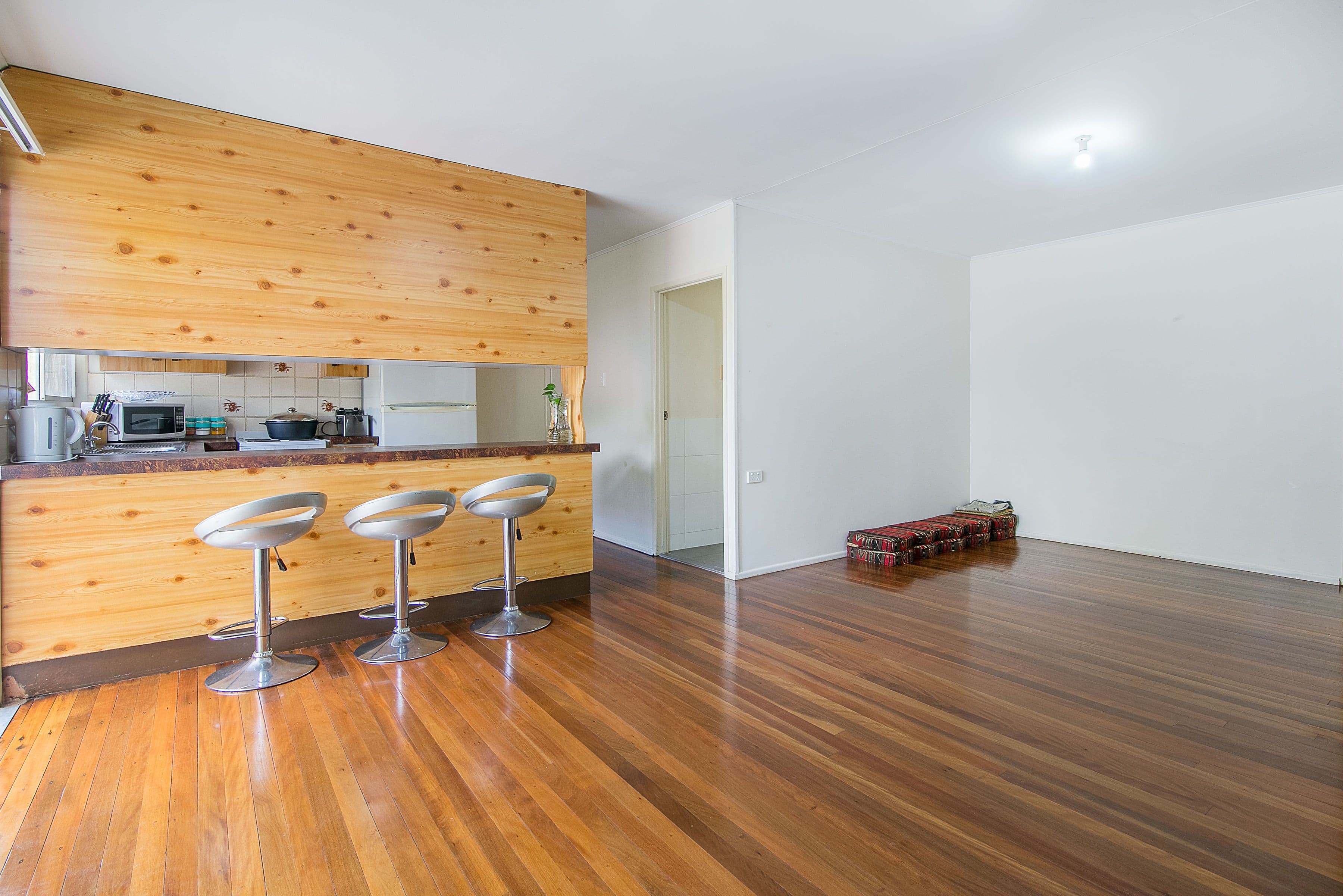 9 Edith Street, Kingston QLD 4114, Kingston - Thumbnail 2
