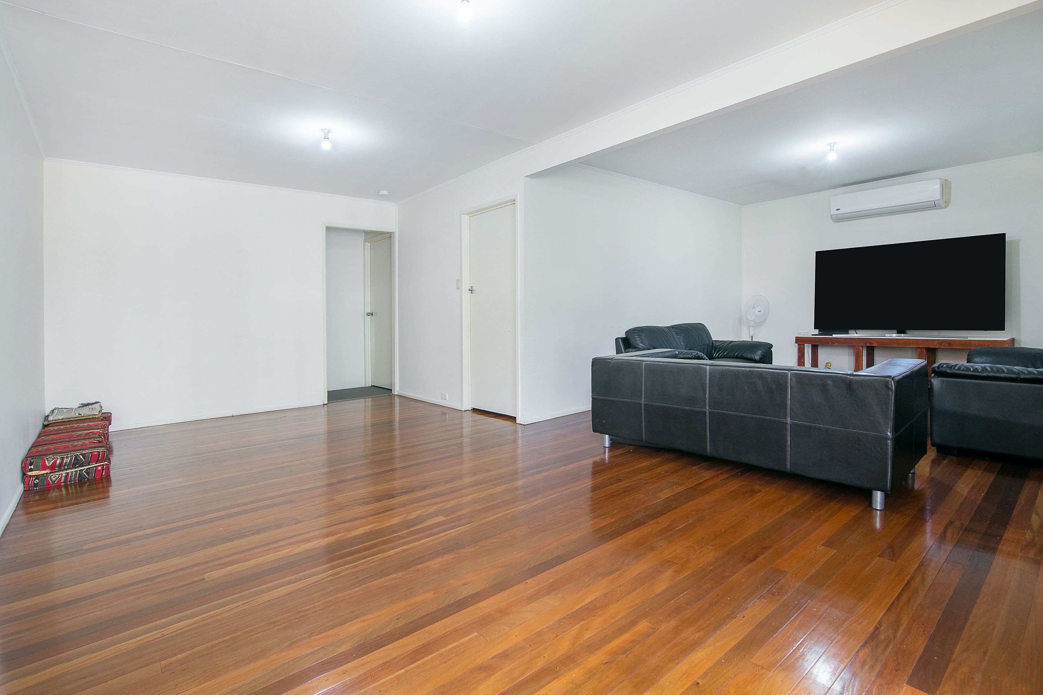 9 Edith Street, Kingston QLD 4114, Kingston - Thumbnail 4