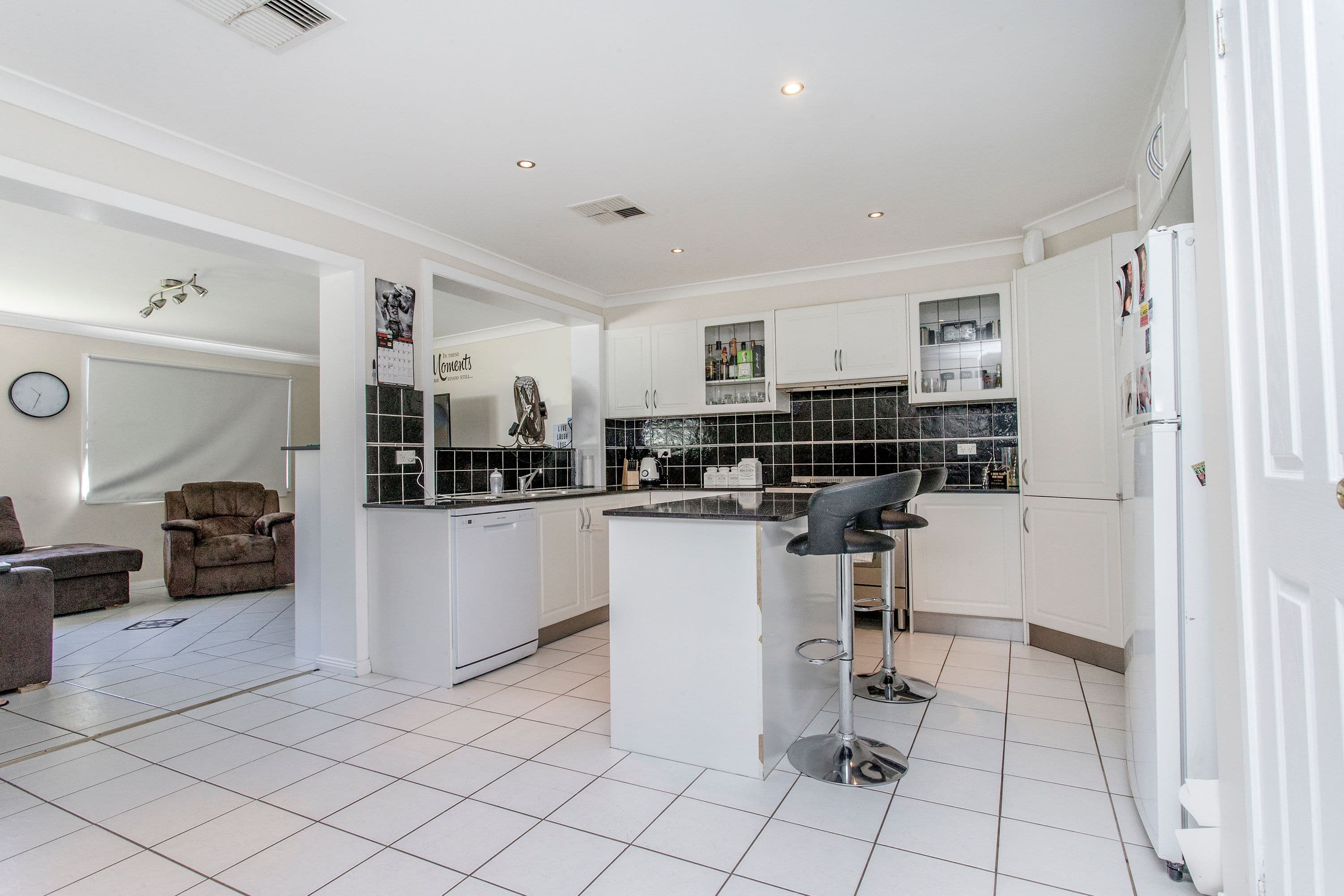 3 Mahogany Close, Cranebrook - Thumbnail 4