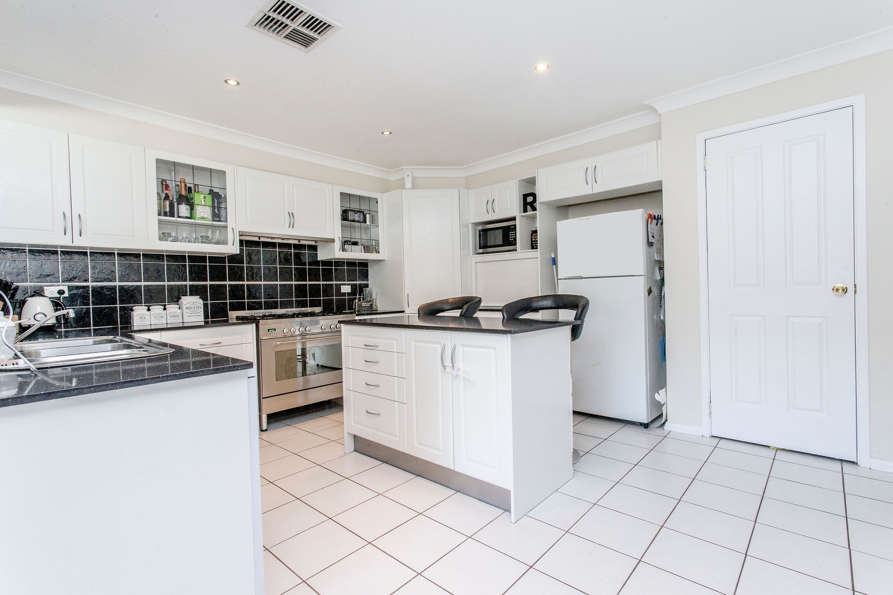 3 Mahogany Close, Cranebrook - Thumbnail 5