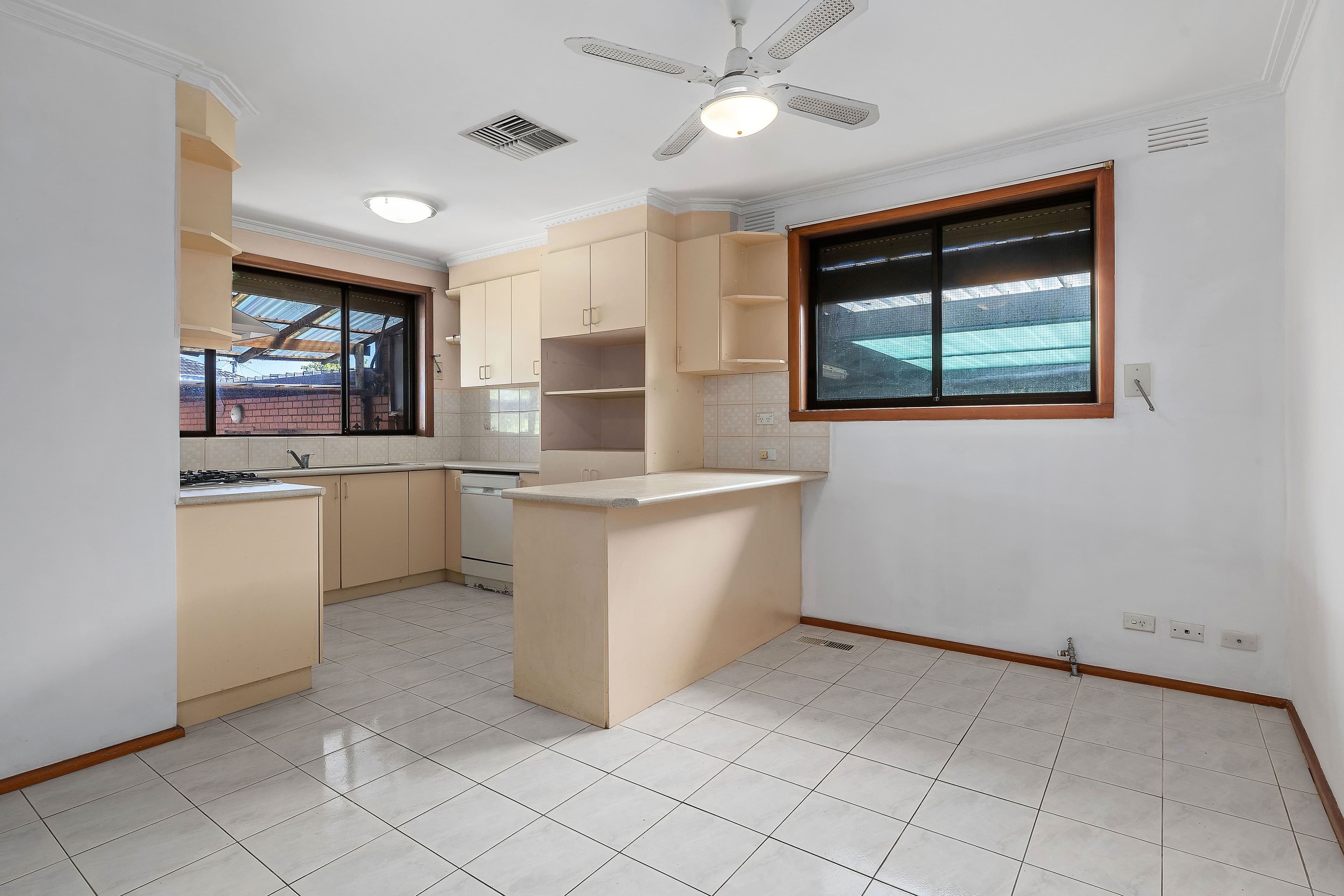 2 Northey Close, Thomastown VIC 3074, Thomastown - Thumbnail 7