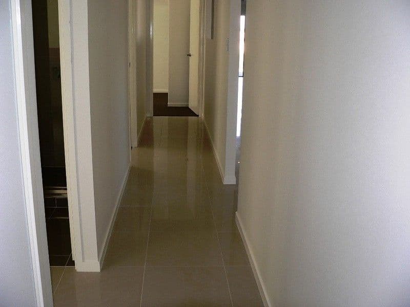 15 Greendragon Crescent, UPPER COOMERA QLD 4209, Upper Coomera - Thumbnail 6
