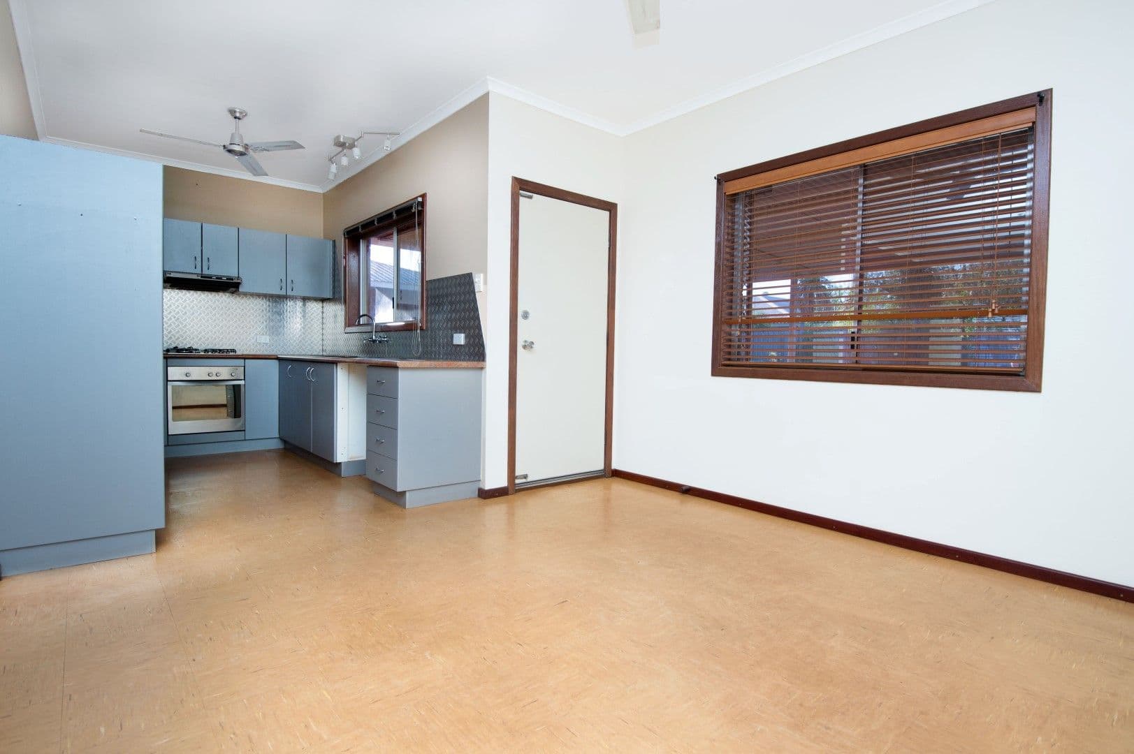 13a Baseden Way, Nickol WA 6714, Nickol - Thumbnail 6