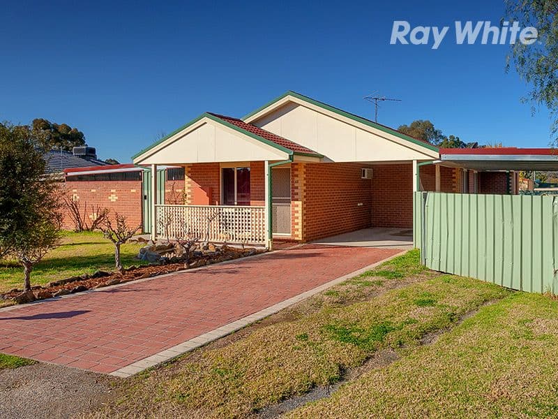 28 Larmer Street, HOWLONG NSW 2643, Howlong - Image 1