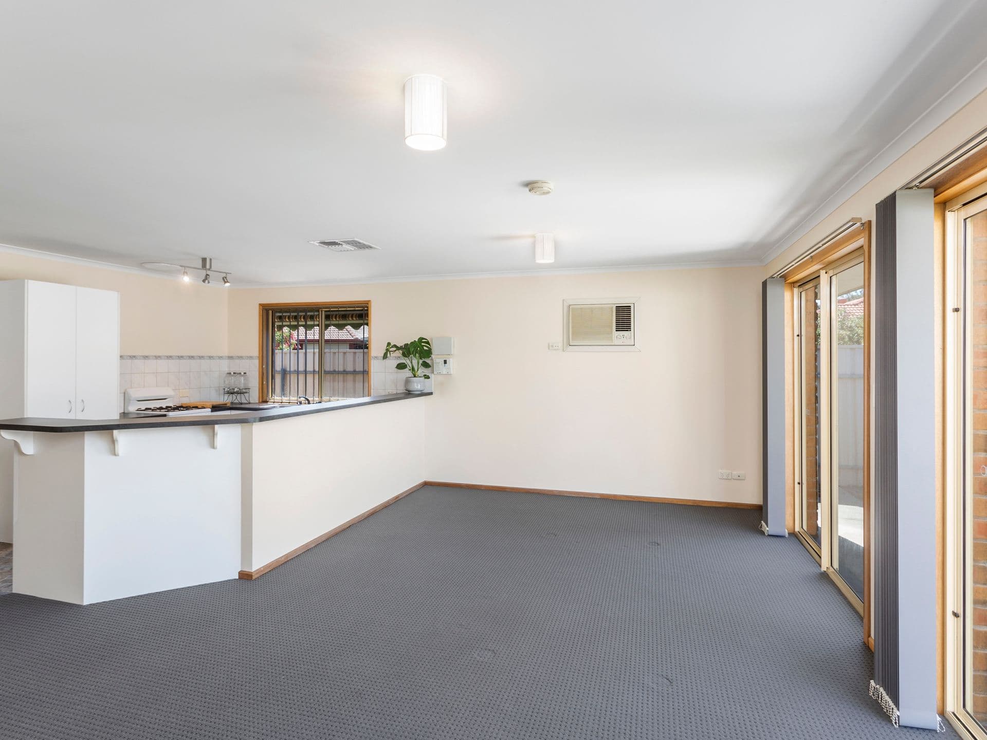 18 Spruce Avenue, Seaford SA 5169, Seaford - Thumbnail 6