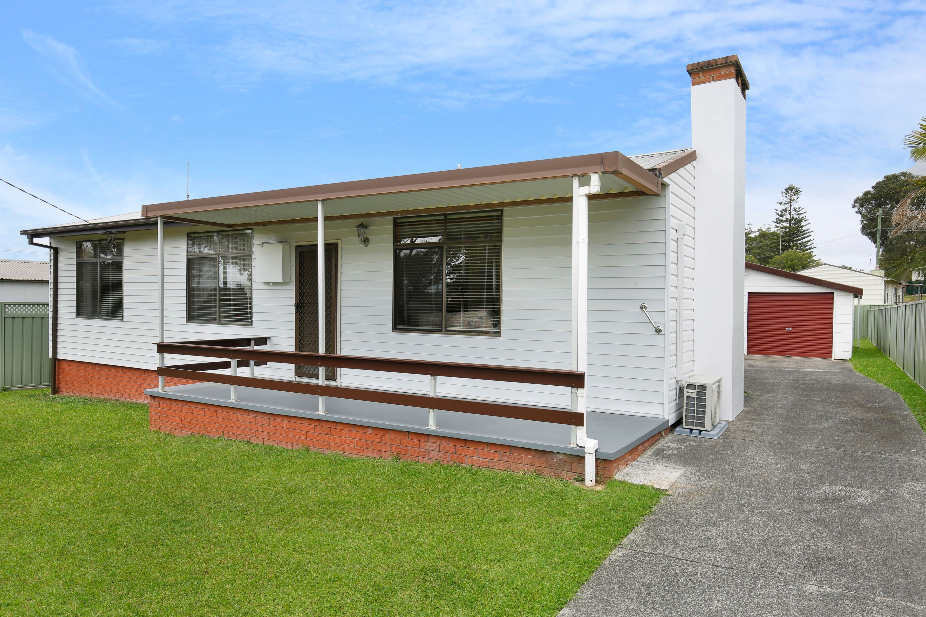 1 Thornbury Avenue, Unanderra - Image 1