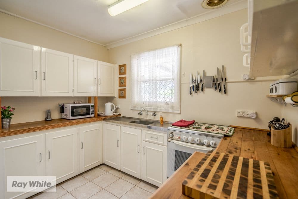 221 Mirrabooka Avenue, Balga WA 6061, Balga - Thumbnail 7
