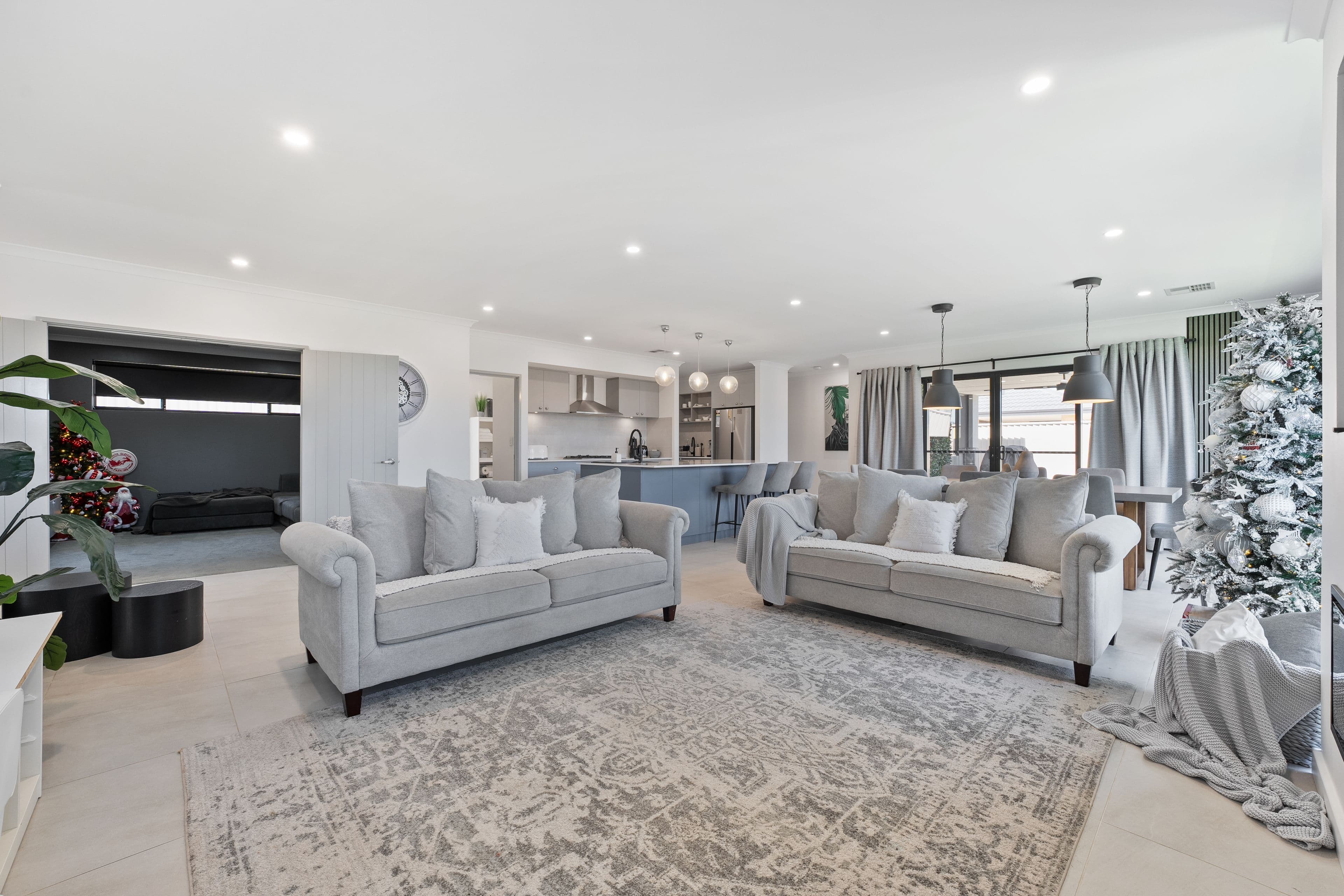 13 Griffin Way, Baldivis WA 6171, Baldivis - Thumbnail 2
