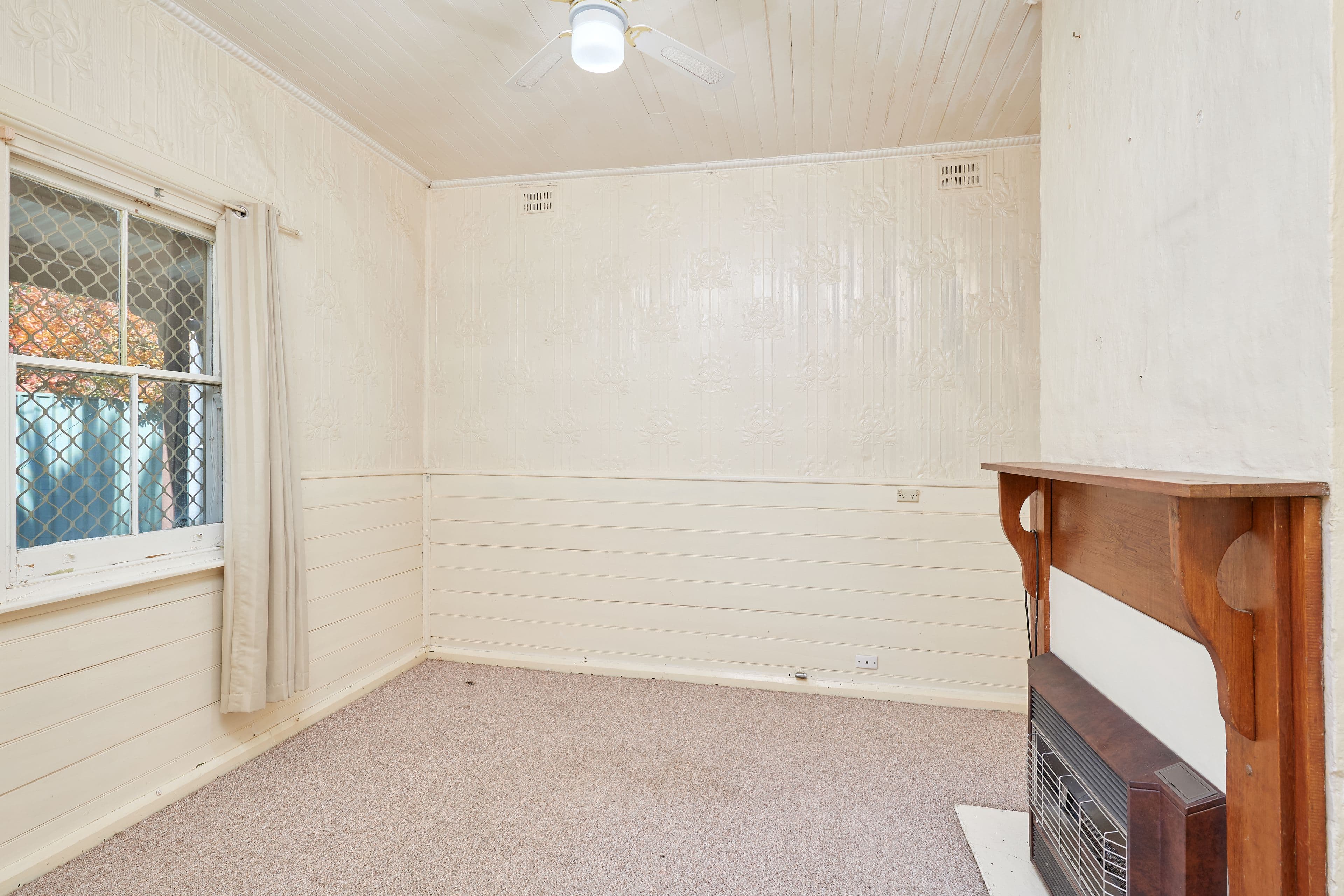 4 Kildare Street, Turvey Park NSW 2650, Turvey Park - Thumbnail 2