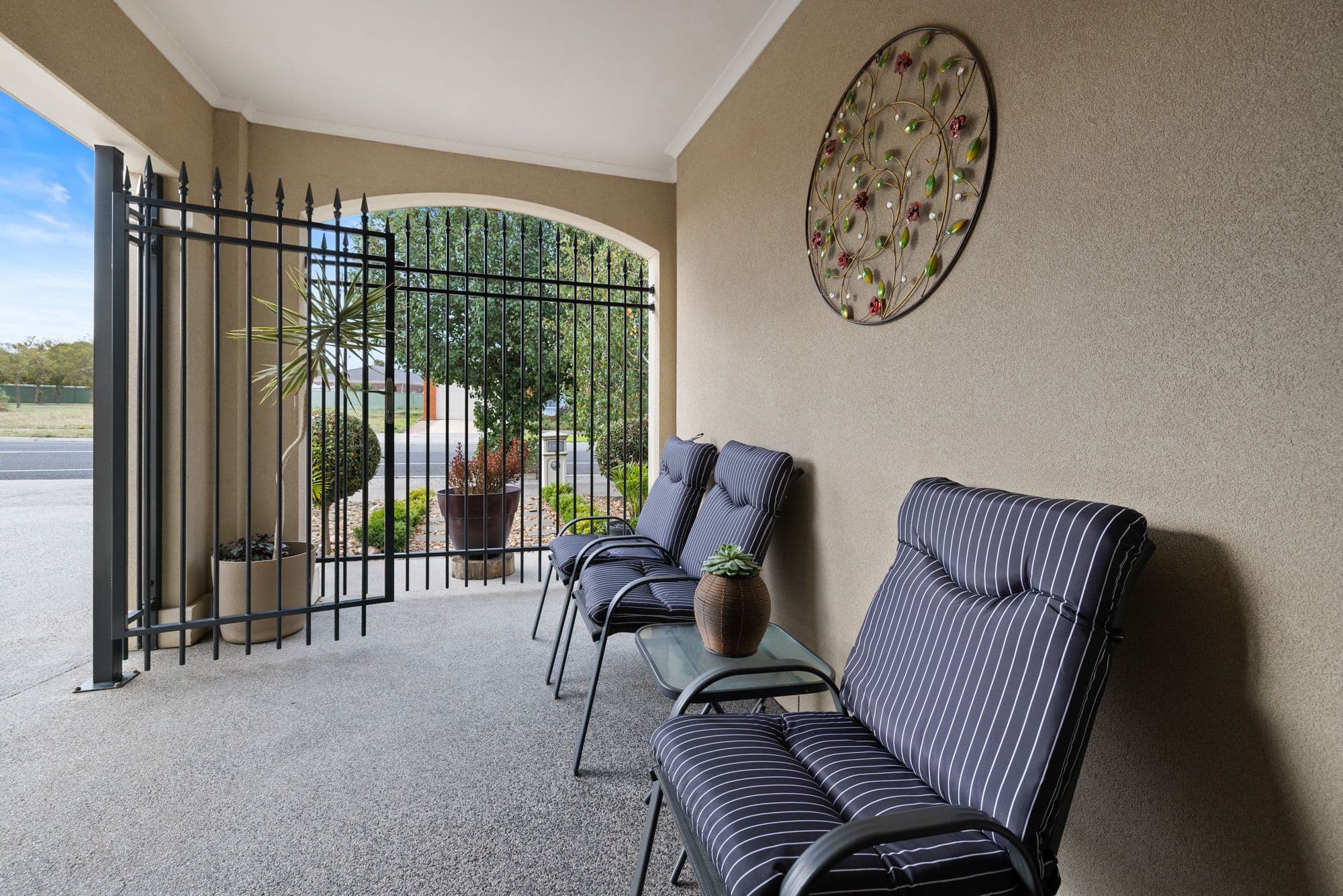 33 Orana Street, Wyndham Vale VIC 3024, Wyndham Vale - Thumbnail 2