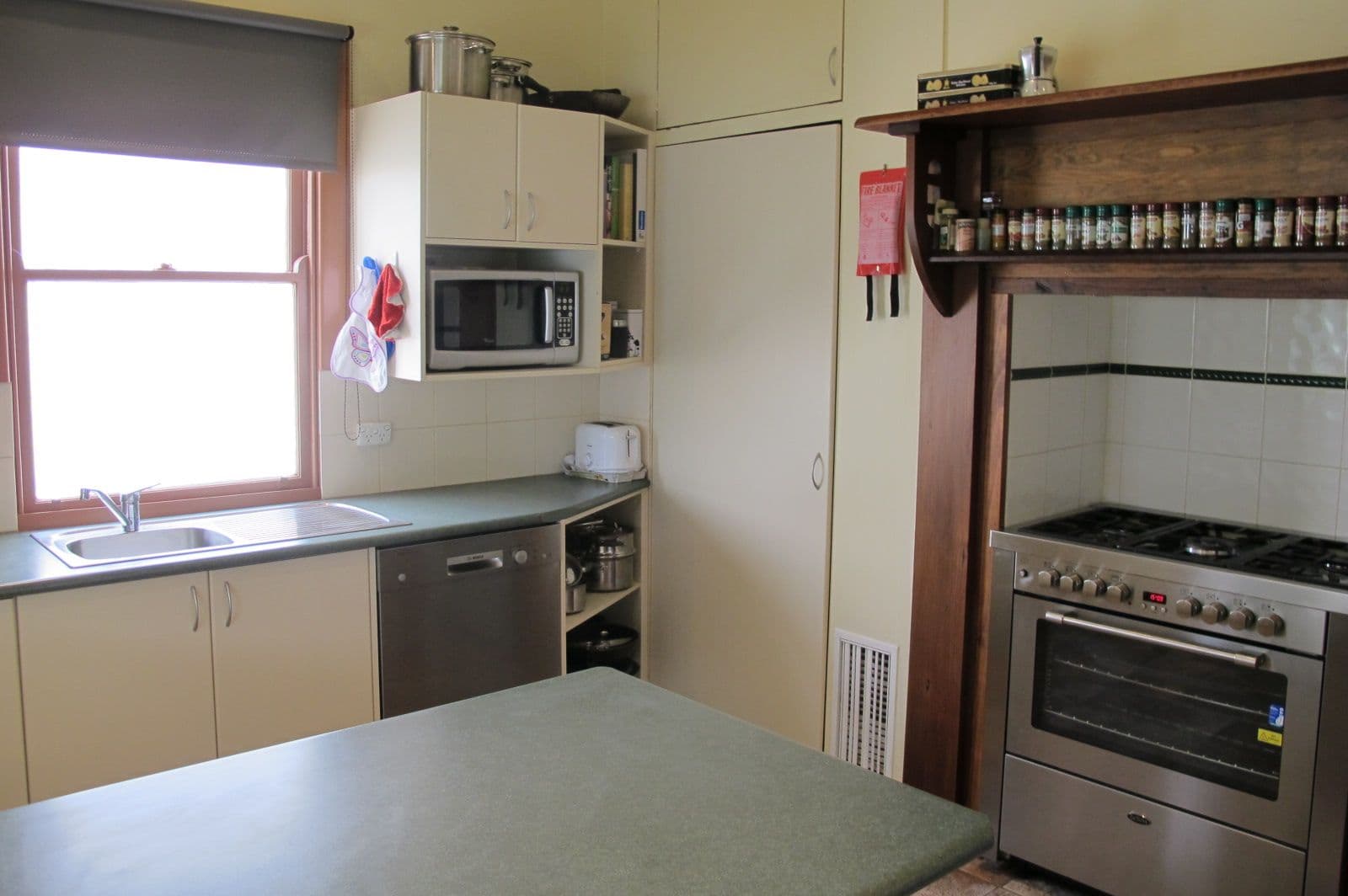67 Stephen Street, Hamilton VIC 3300, Hamilton - Thumbnail 3