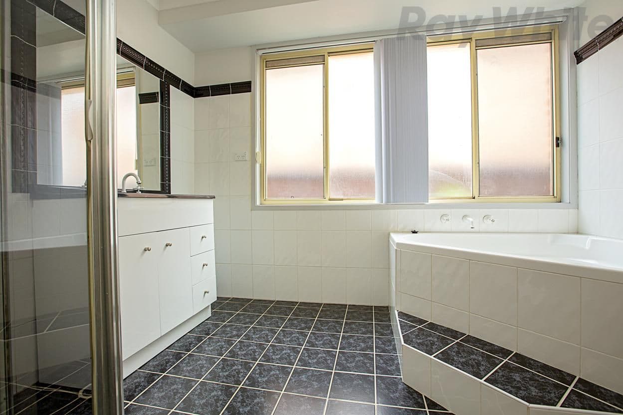 29 Cormorant Avenue, Hinchinbrook NSW 2168, Hinchinbrook - Thumbnail 6