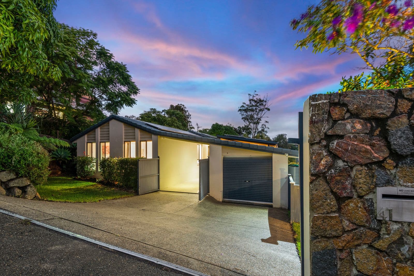 41 Angelica Street, Elanora QLD 4221, Elanora - Thumbnail 2