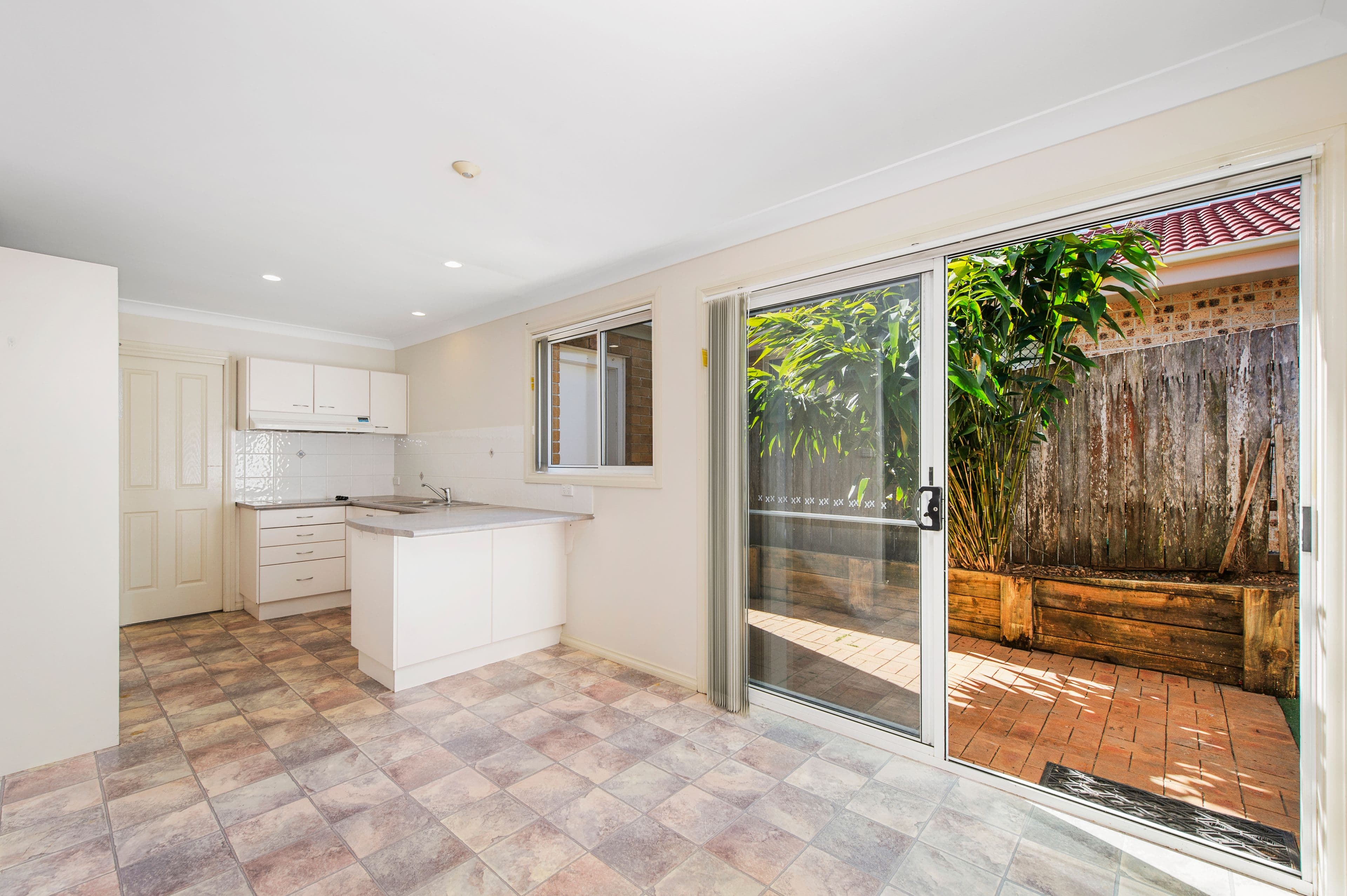 4 Grace Close, Port Macquarie NSW 2444, Port Macquarie - Thumbnail 3