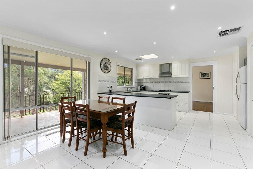 27-29 The Crescent, Mount Evelyn VIC 3796, Mount Evelyn - Thumbnail 3