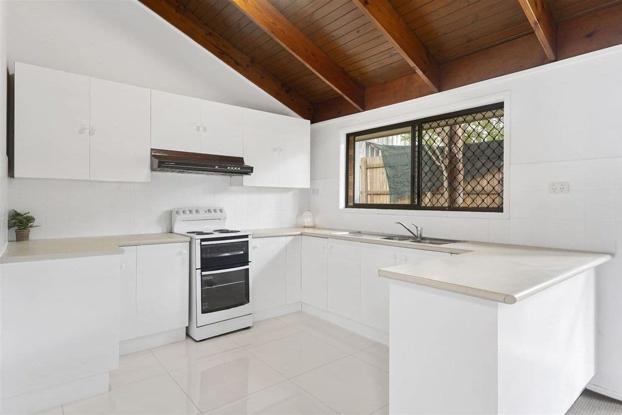 37 Camelia Avenue, Logan Central QLD 4114, Logan Central - Thumbnail 7